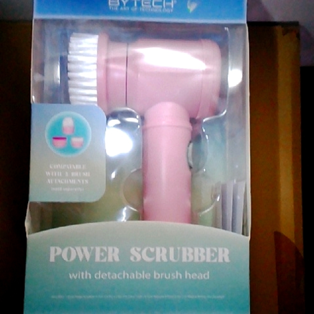 Pink Power Scrubber with Detachable Brush Head